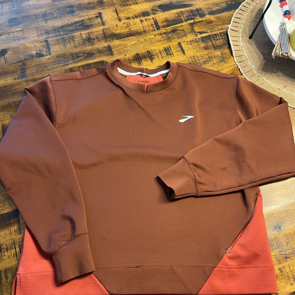 Brooks Brown Crewneck Sweatshirt pullover